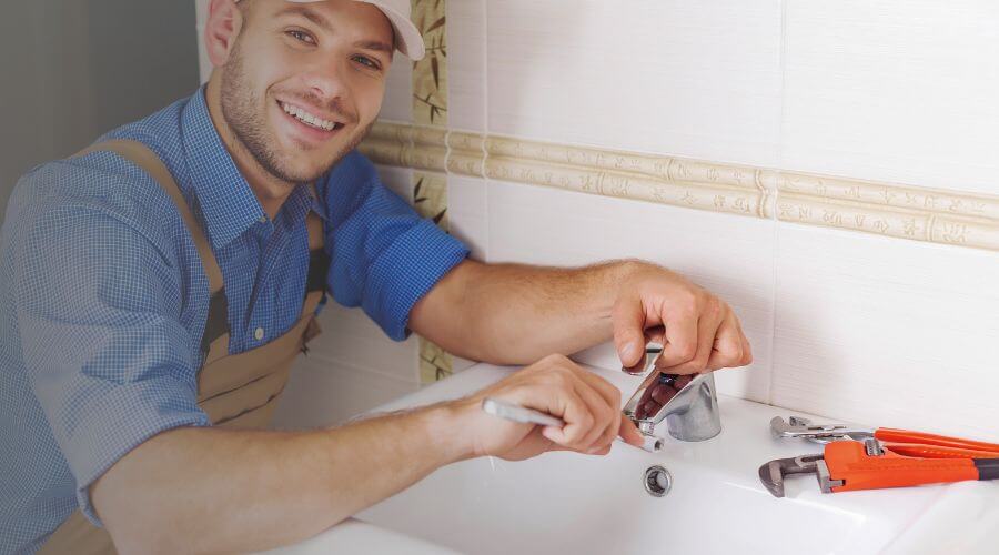 Local tankless water heater installation in Independence, OH